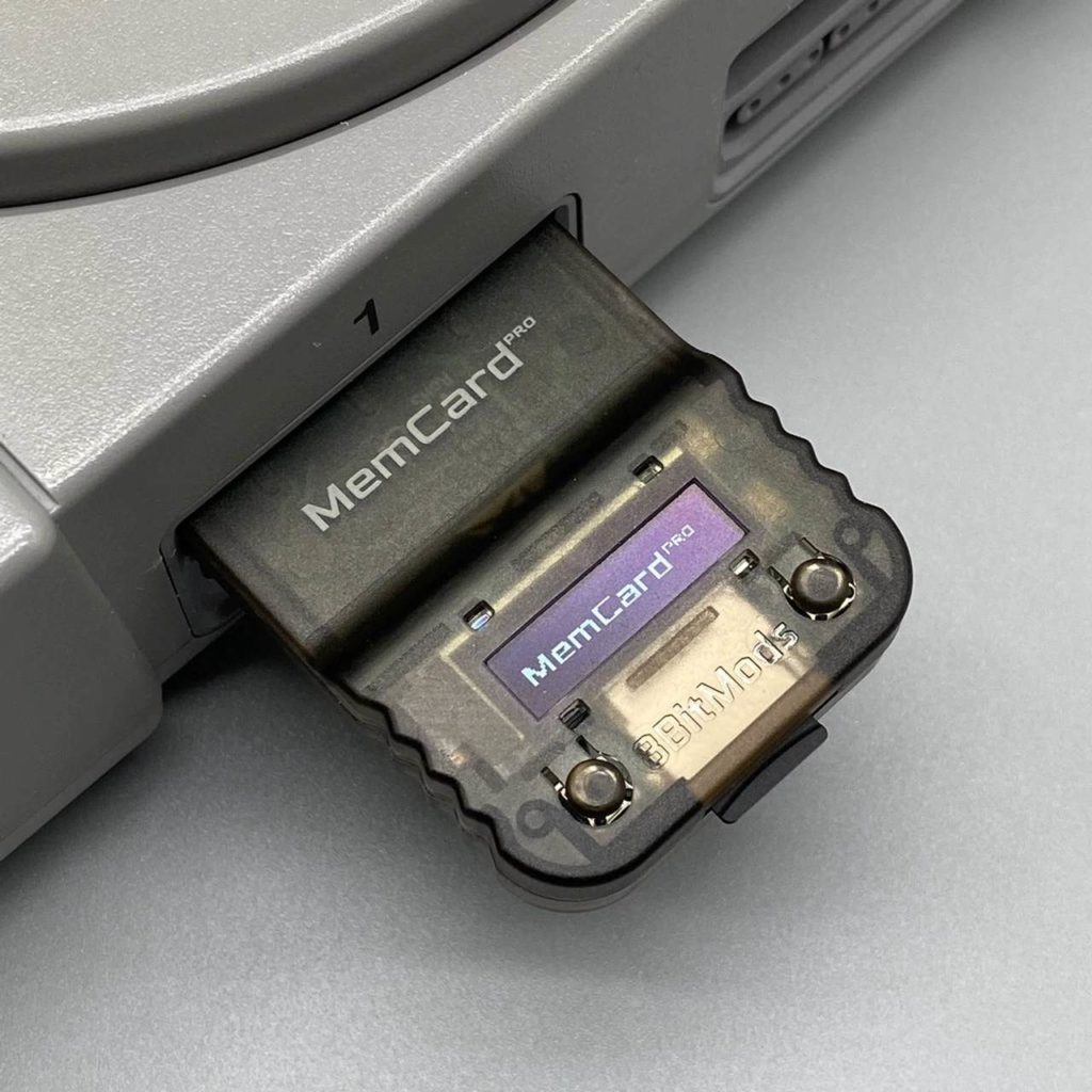 MemCard Pro Die Deluxe Memory Karte für die Playstation 1 Retrokram